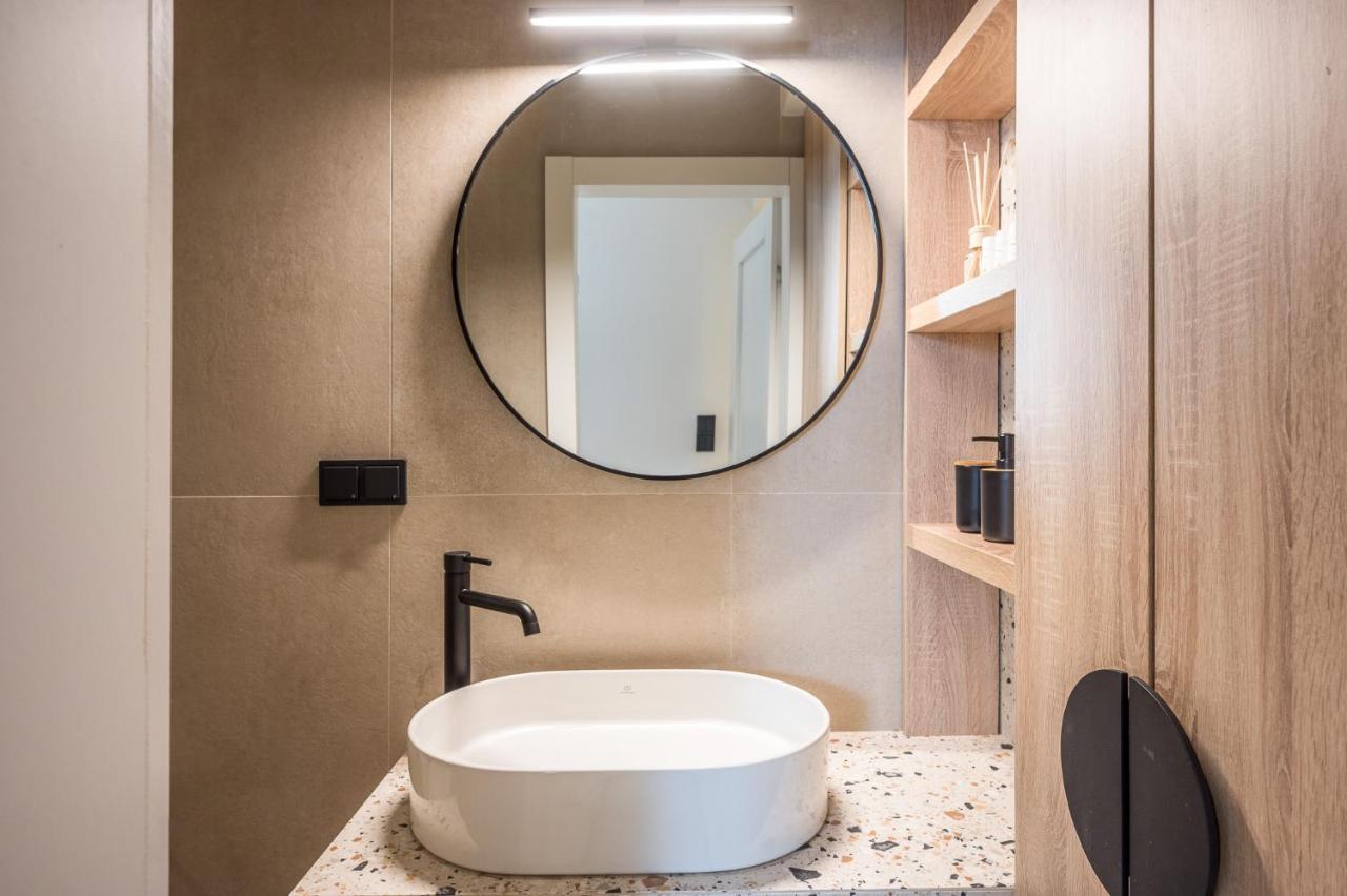 Appartamento Elepoque Living Candia Esterno foto